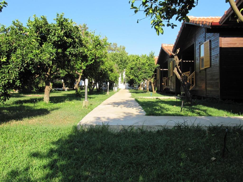 Baris Pension & Bungalows Çıralı Exteriör bild