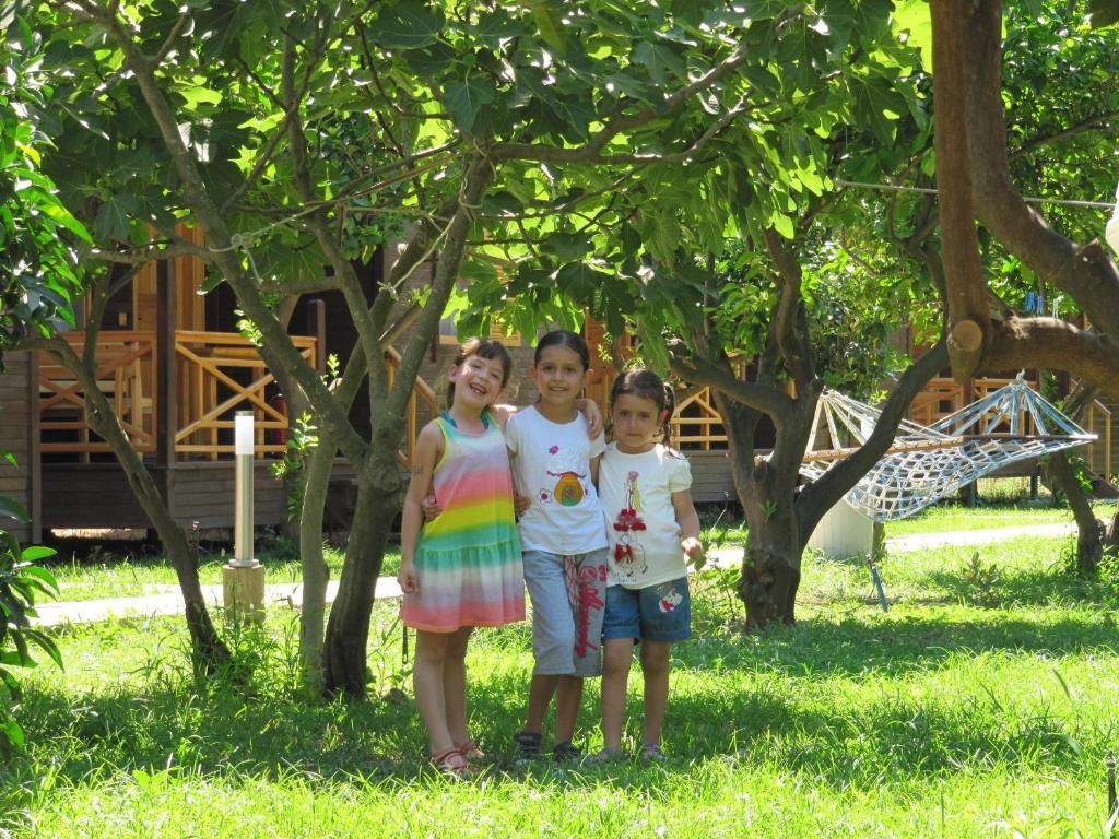 Baris Pension & Bungalows Çıralı Exteriör bild